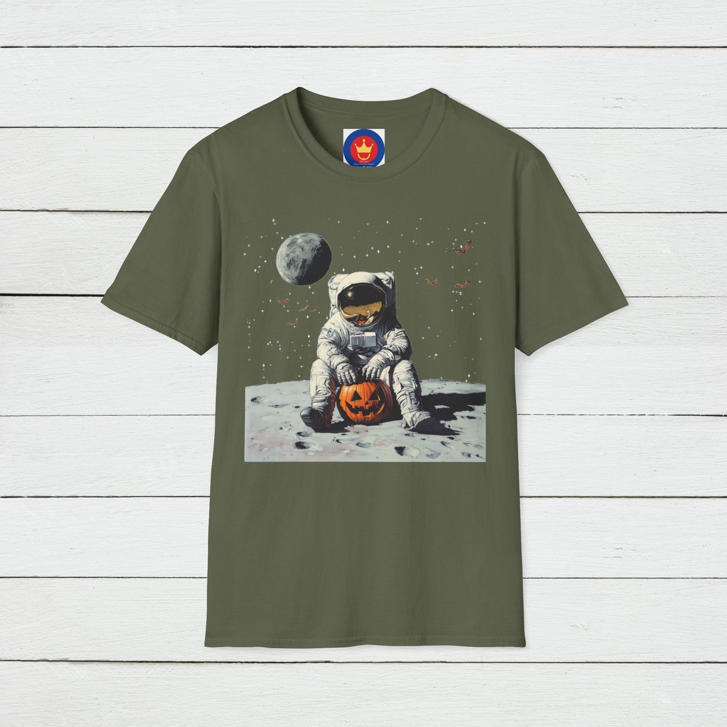 Retro Halloween shirt, Creep it Real Shirt, Vintage Halloween Shirt, Astronaut Shirt, Moon, Spaceman Shirt, Outer Space Shirt, Unisex Shirt