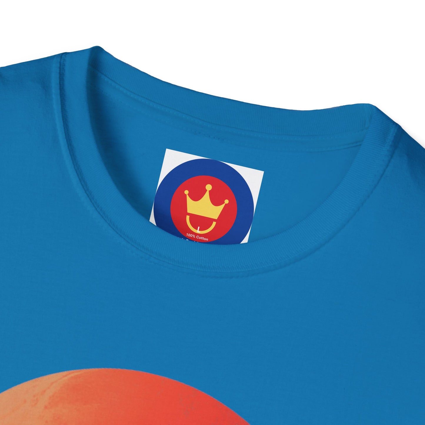 Astronaut unisex T-Shirt | Outer Space Design | Retro Sci-Fi Space Shirt