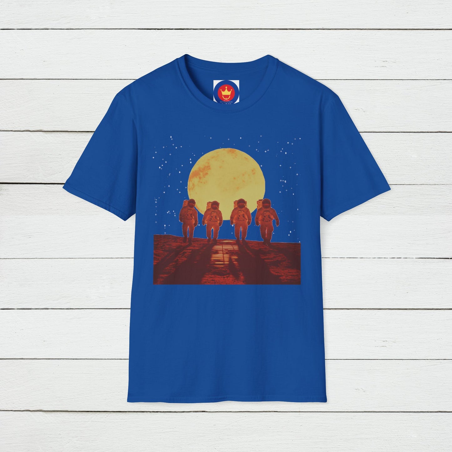Astronaut unisex T-Shirt | Outer Space Design | Retro Sci-Fi Space Shirt