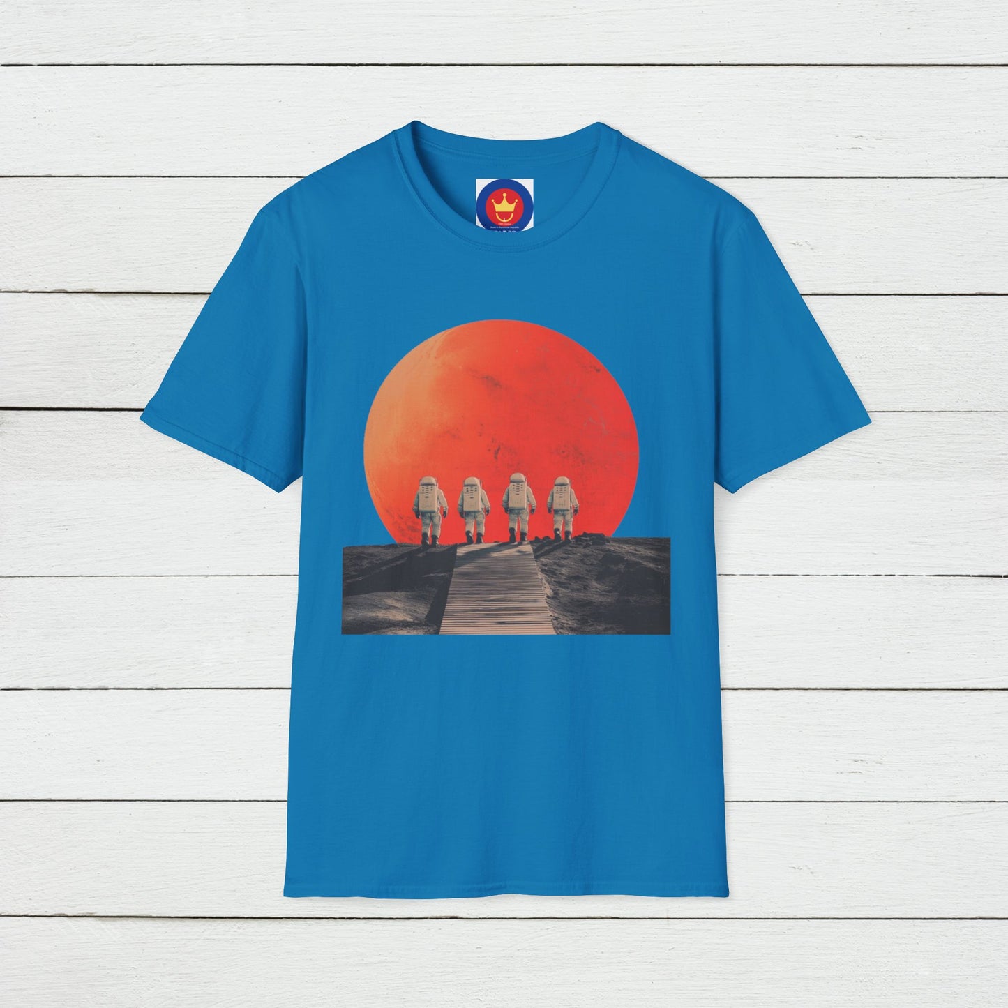 Astronaut unisex T-Shirt | Outer Space Design | Retro Sci-Fi Space Shirt
